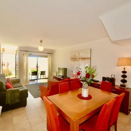 Bay Apartman São Martinho do Porto